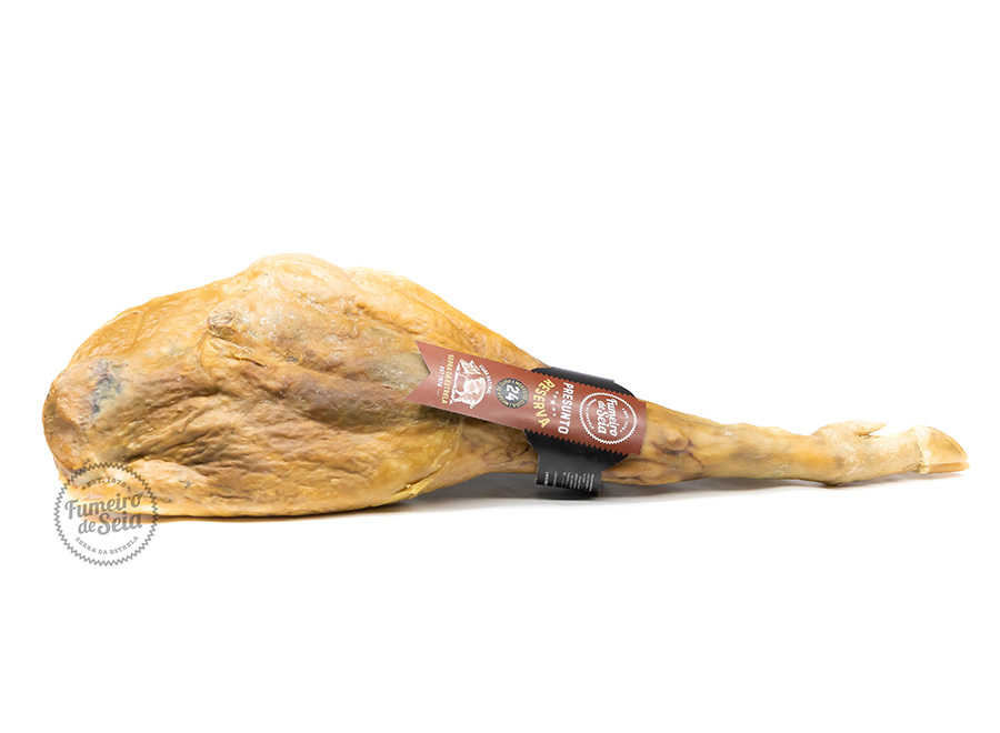 Presunto com osso de reserva